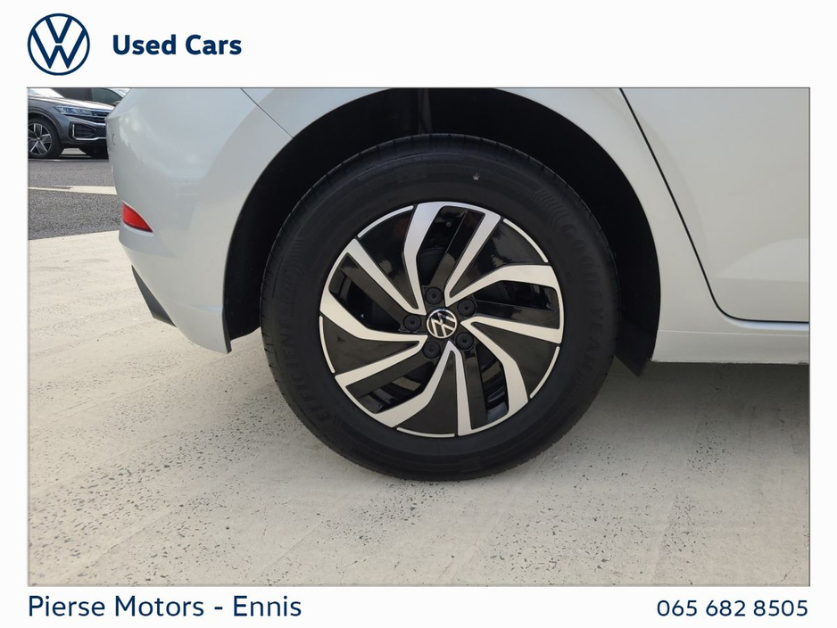 2025 Volkswagen Polo - image 6