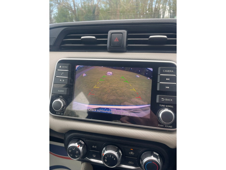 2019 Nissan Micra - image 10