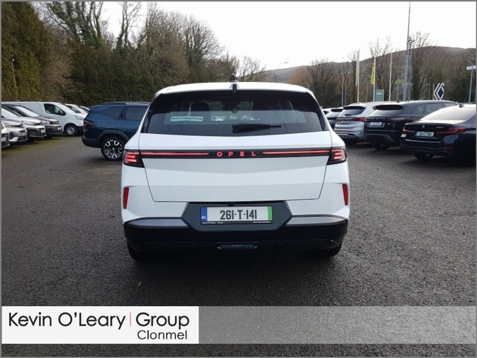 2026 Opel Grandland Electric Elegance 157kW 213hp automatic