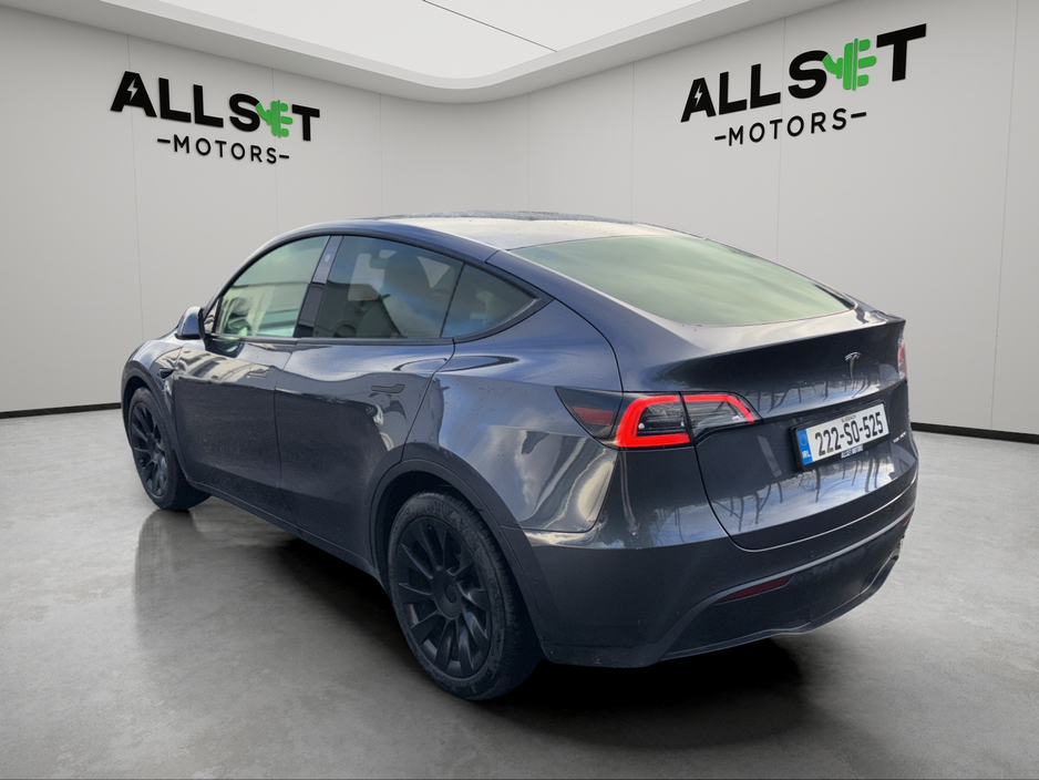 2022 Tesla Model Y AWD LR €31,950