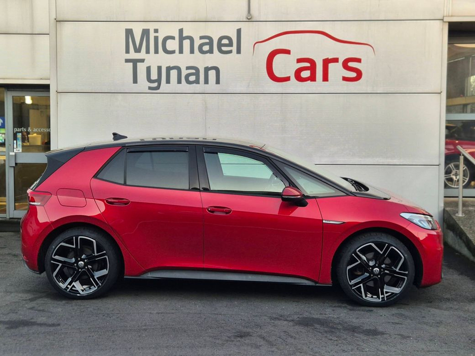 2022 Volkswagen ID.3 Pro 58KWH Life, 20” Alloys, Climate Control, Heated Seats, CarPlay - Trade in Price €20, 888. €20,999