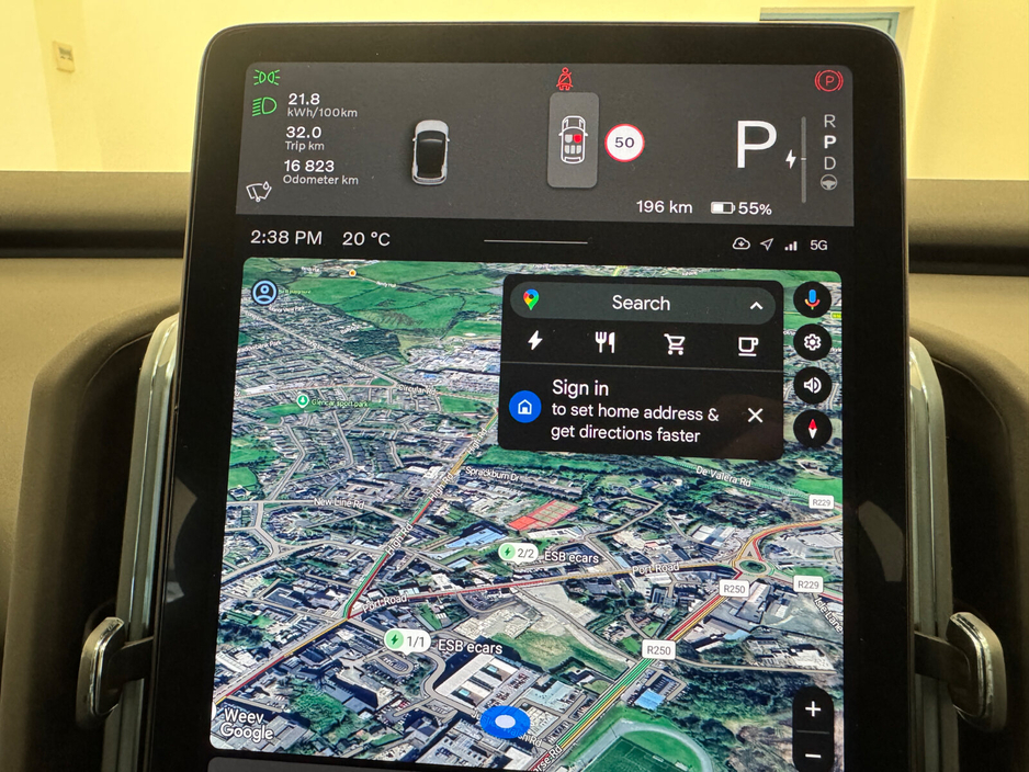 2024 Volvo EX30 Single Motor BEV 272hp Plus