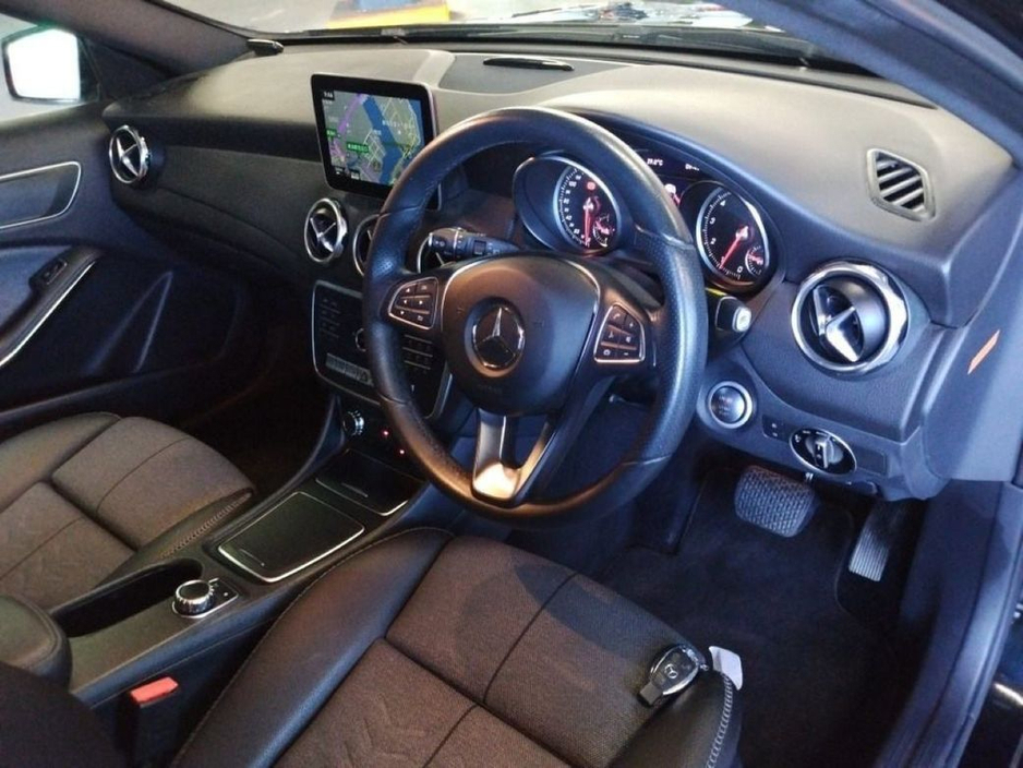 2017 Mercedes-Benz GLA Class GLA180 1.6 AUTOMATIC - BLACK HALF LEATHER - PADDLE SHIFT - ELECTRIC BOOT - REVERSE CAMERA €19,950