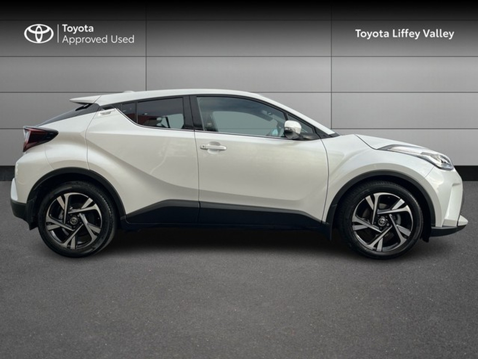 2023 Toyota C-HR HYBRID SPORT 4DR AUTO €29,950