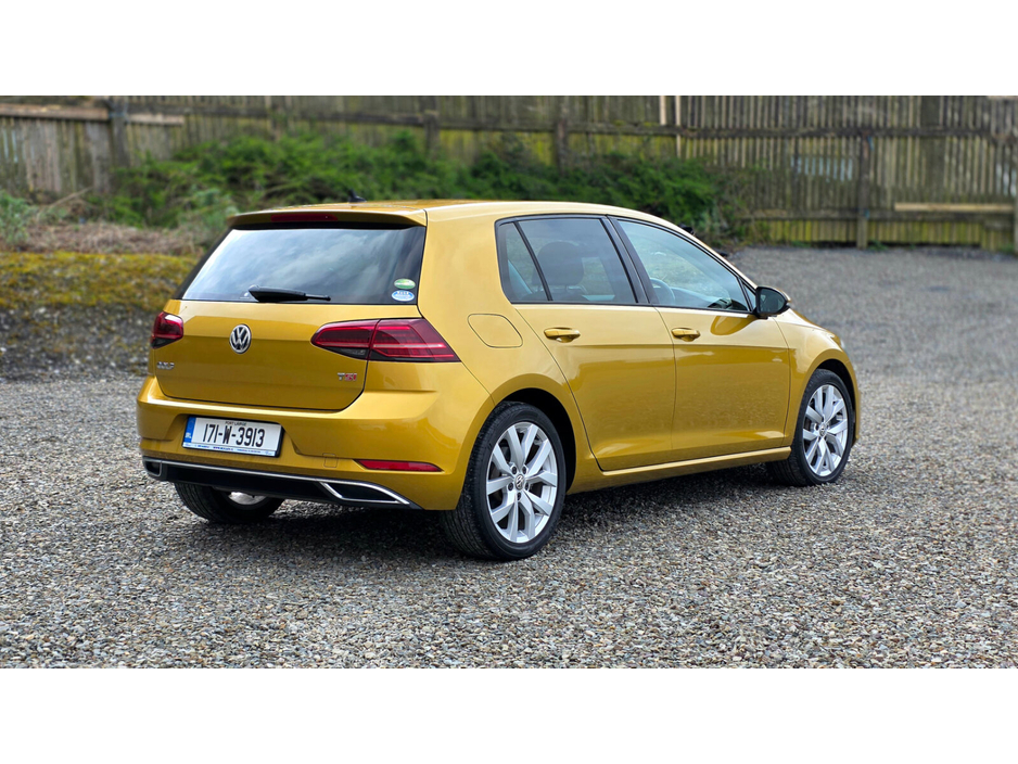 2017 Volkswagen Golf - image 7