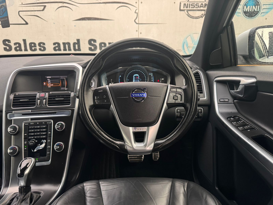 2014 Volvo XC60 D4 FWD R-DESIGN GT 5DR AUTO €13,800