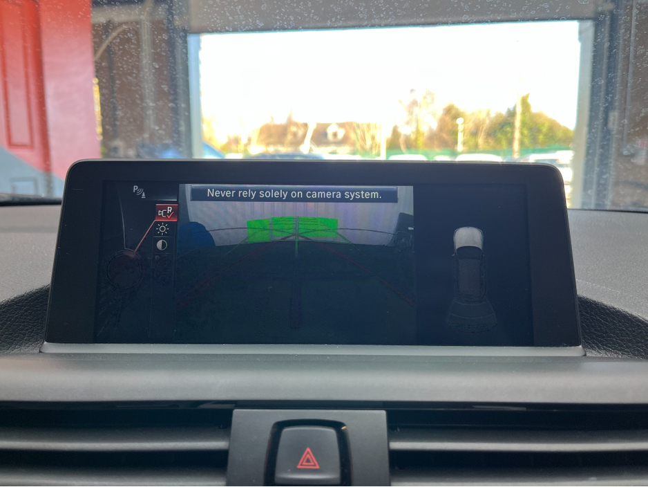 2015 BMW 1 Series - image 17