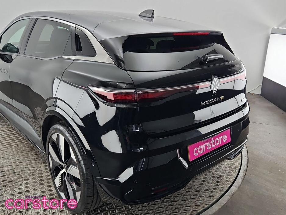 2024 Renault Megane - image 15