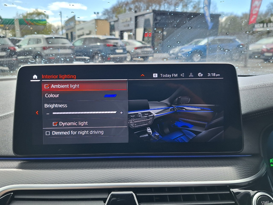 2023 BMW 5 Series - image 28