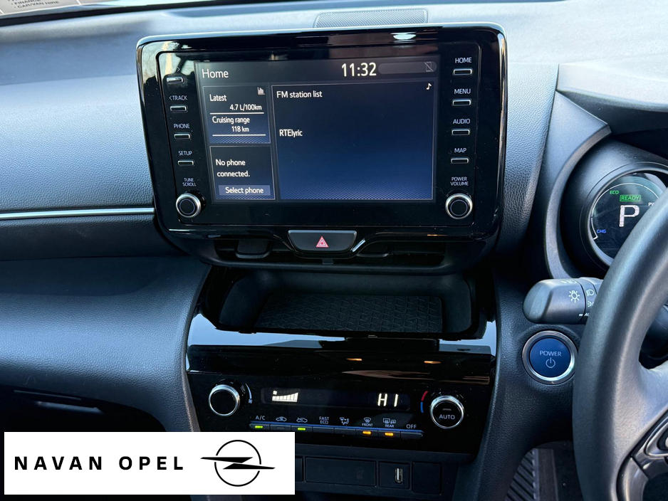 2023 Toyota Yaris Cross Cross Luna 1.5 Hybrid €26,950