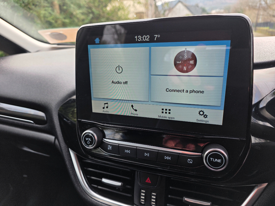 2018 Ford Fiesta Titanium 1.10 85PS 5SPD 4DR €12,950