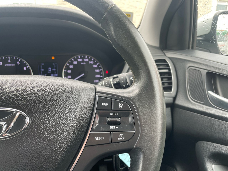 2017 Hyundai i20 - image 12