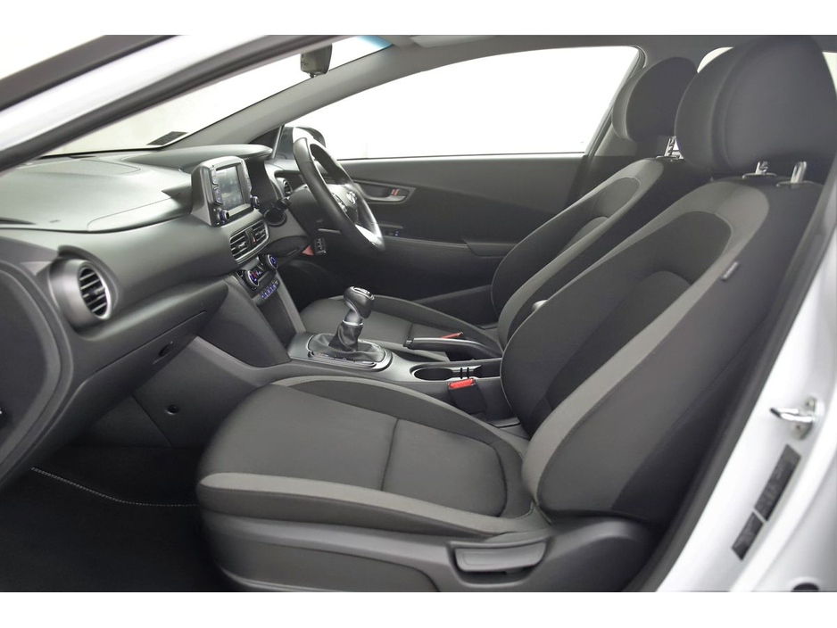 2021 Hyundai Kona 1.0 T-GDI KAUAI EXECUTIVE BI-TONE ROOF 6SPD €19,890