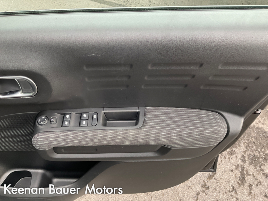 2022 Citroen C3 Aircross - image 15