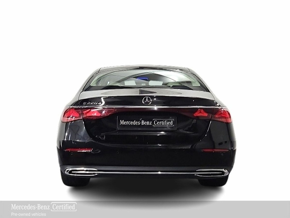 2024 Mercedes-Benz E Class E220D Avantgarde Plus - Leather Package/Upgraded Alloys €68,825