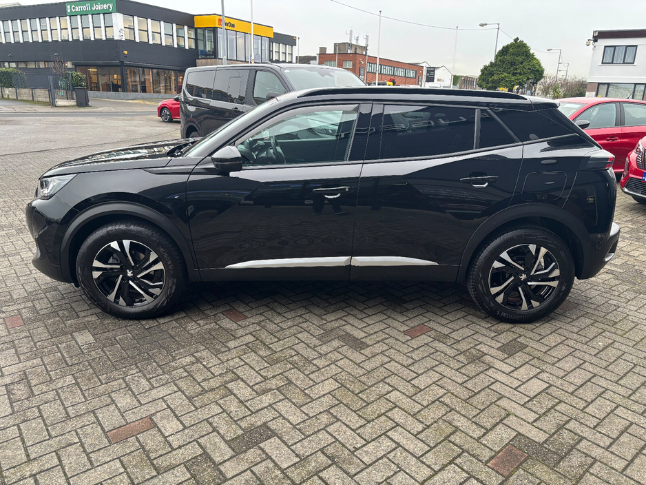 2023 Peugeot 2008  €23,950