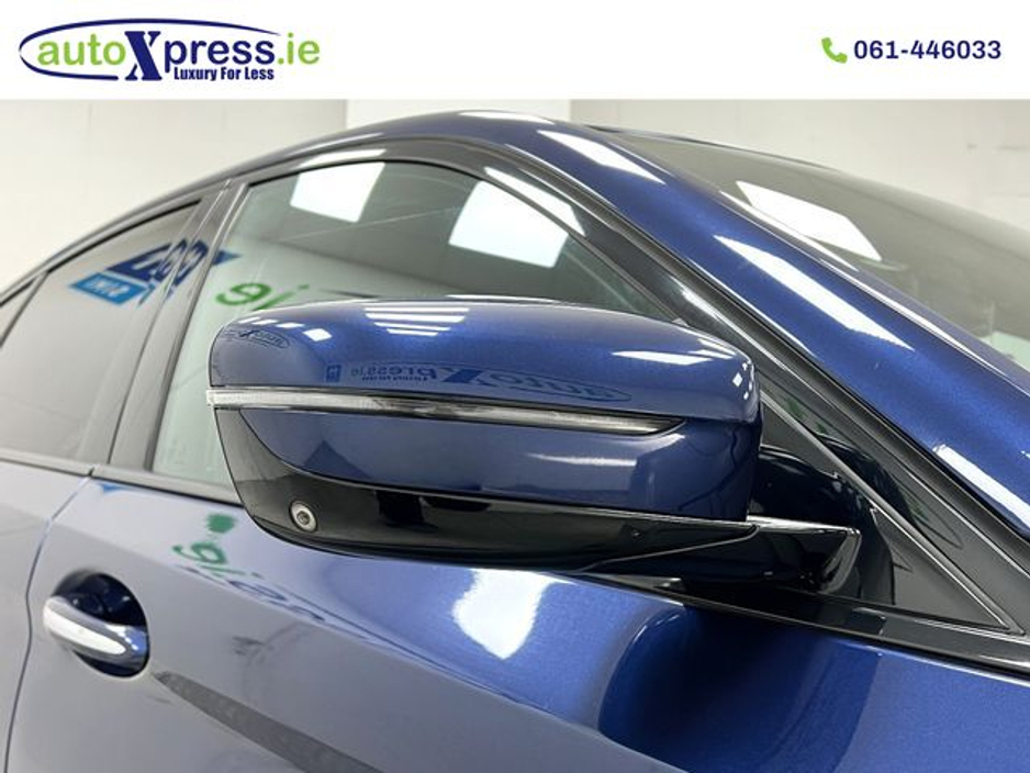 2018 BMW 5 Series - image 19