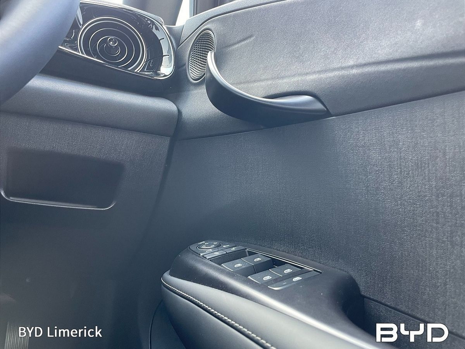 2026 BYD Dolphin "261 Delivery" BYD Dolphin, Comfort (60kWh, 204PS) Adaptive & Intelligent Cruise Control 12.8 Electric Rotary Touchscreen - Bluetooth & USB Heated Front Seats 17 Bi-Colour Alloy Wheels €33,460