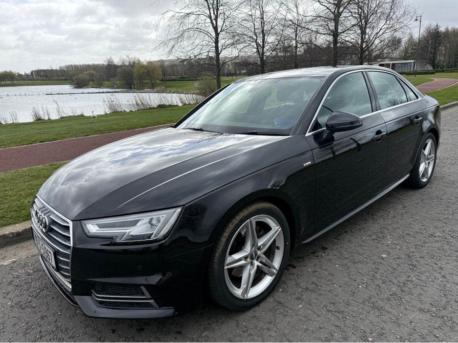 2018 Audi A4 - image 11