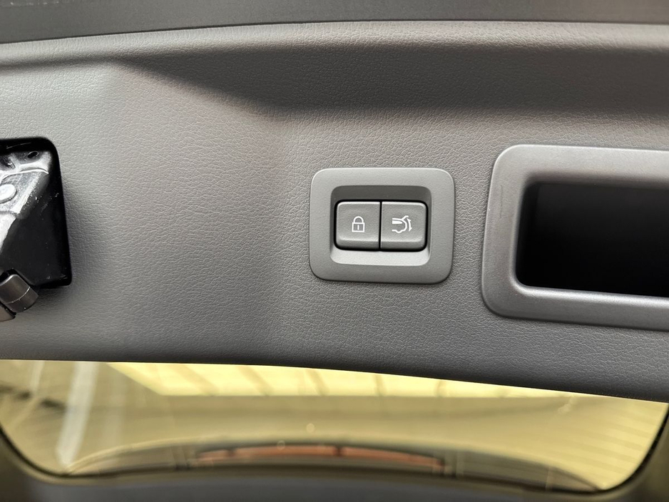 2026 Mazda CX-80 - image 23