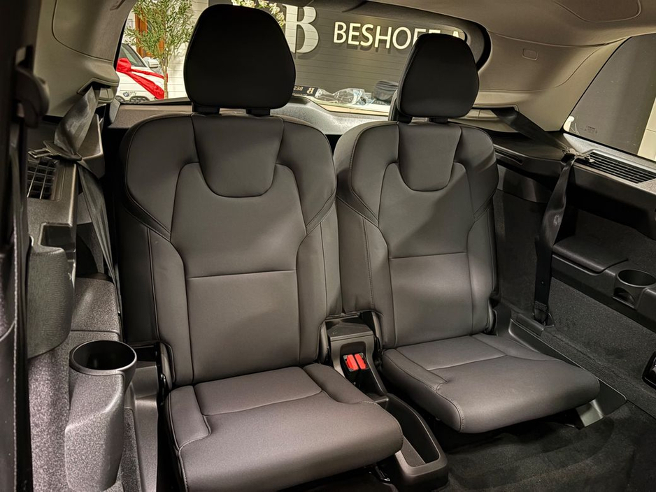 2025 Volvo XC90 T8 PLUS AWD=VAPOUR GREY//PAN ROOF//AS NEW=2 YEAR WARRANTY=TAILORED FINANCE PACKAGES INCL PCP AVAILABLE=TRADE IN'S WELCOME €79,995