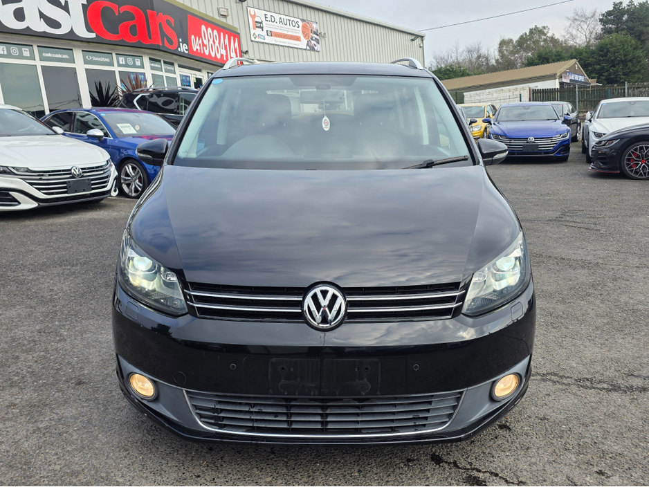 2013 Volkswagen Touran - image 4