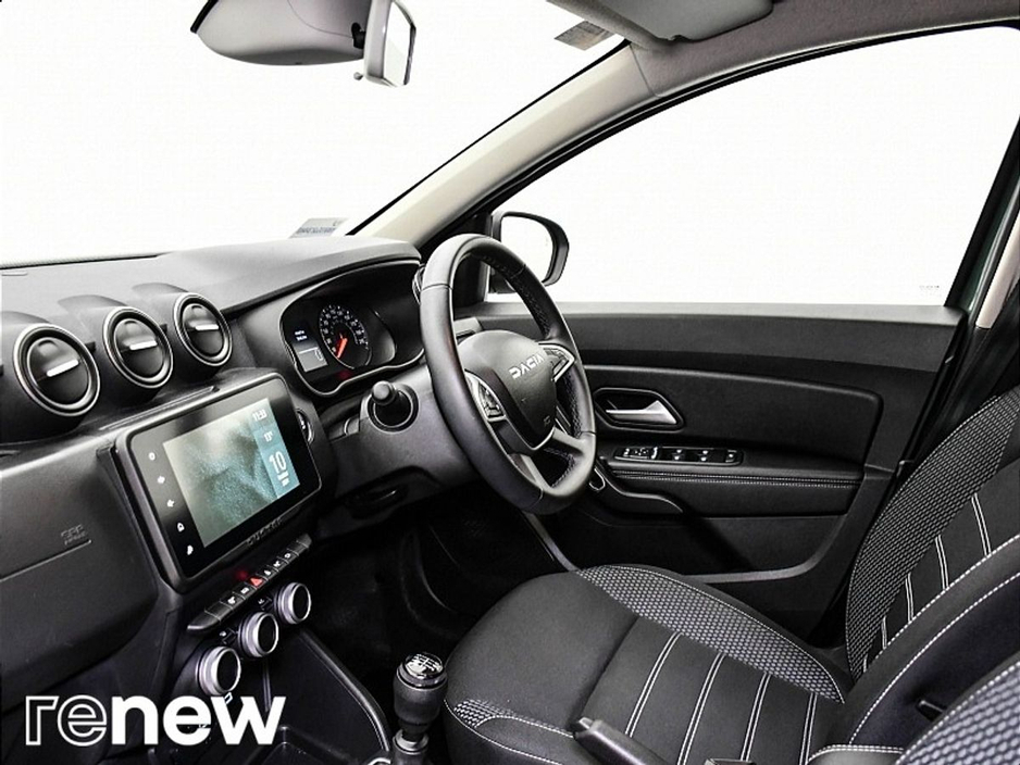 2023 Dacia Duster - image 5