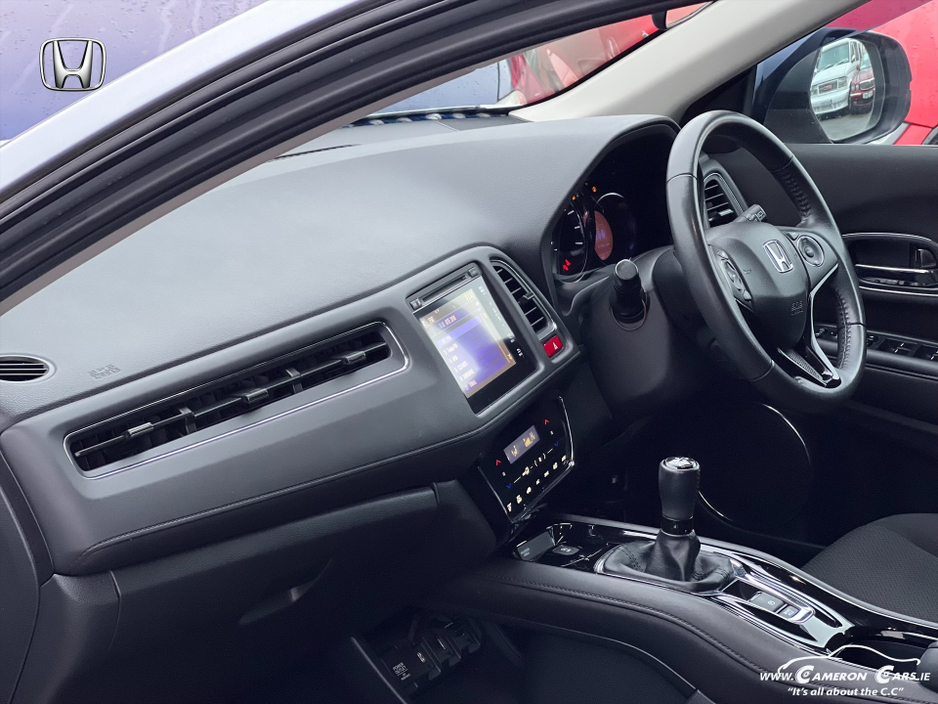 2018 Honda HR-V 1.5 VTEC WITH ONLY 57000km €18,950