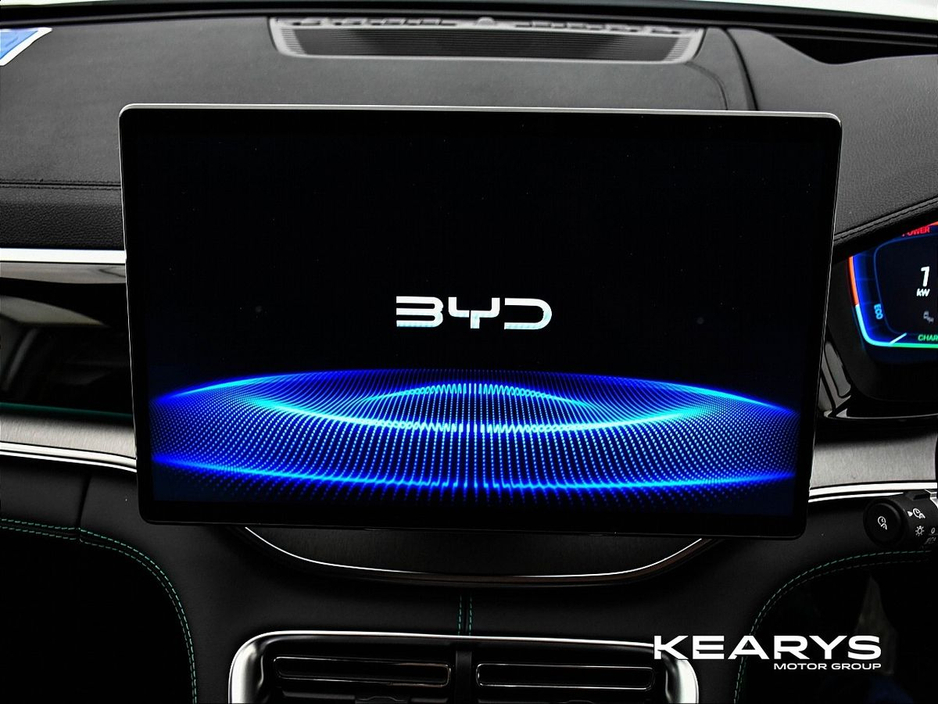 2025 BYD Seal U - image 18