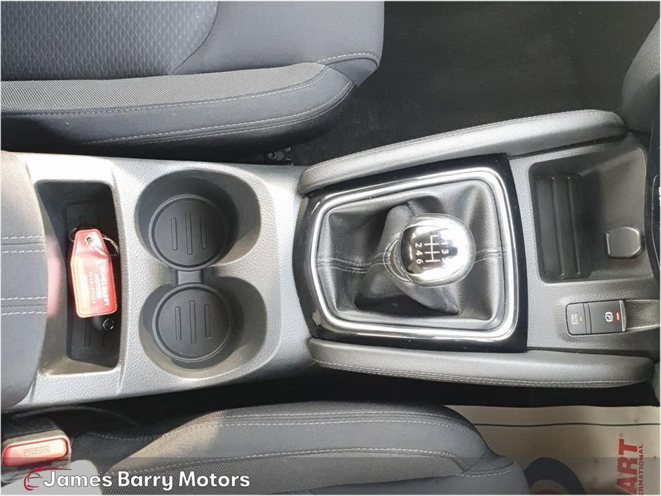 2019 Nissan Qashqai 1.2 PET SV PREMIUM // €18,950