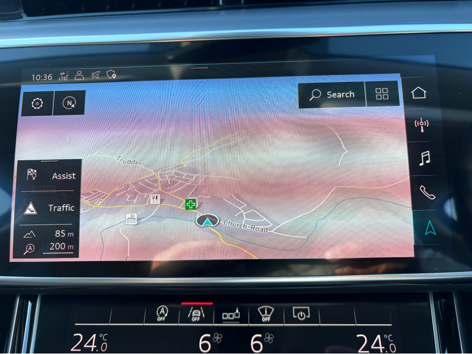 2019 Audi A8 - image 22