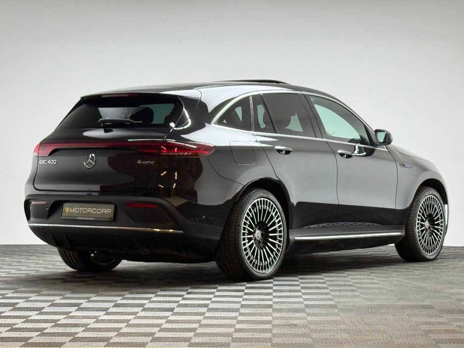2023 Mercedes-Benz EQC - image 7