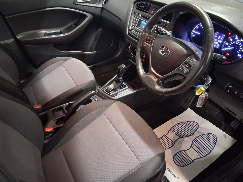 2018 Hyundai i20 - image 6