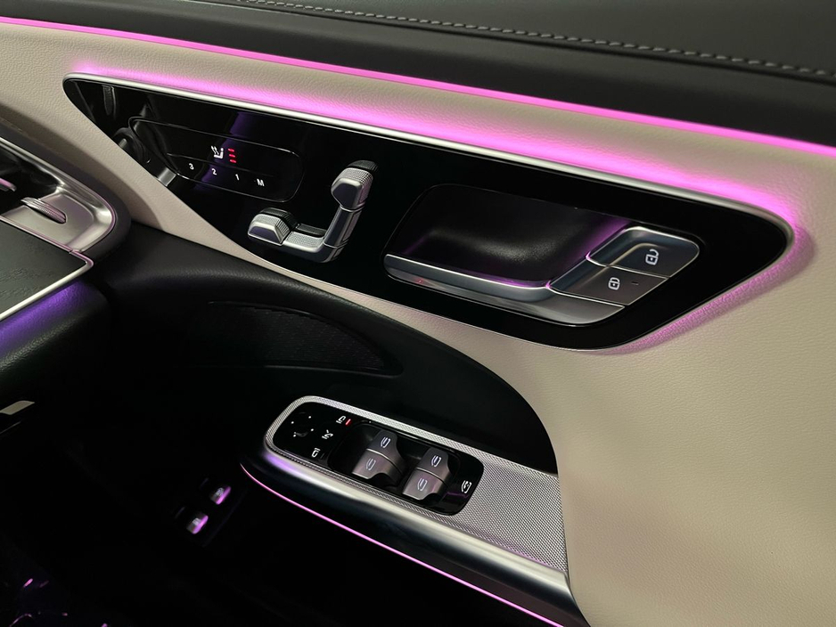 2026 Mercedes-Benz E Class 300e AMG - 19 Inch Alloys - Reversing Camera - Ambient Lighting - Sat Nav - Climate Control - Electric Heated Memory Seats - Keyless Start - Apple CarPlay/Android Auto €87,226