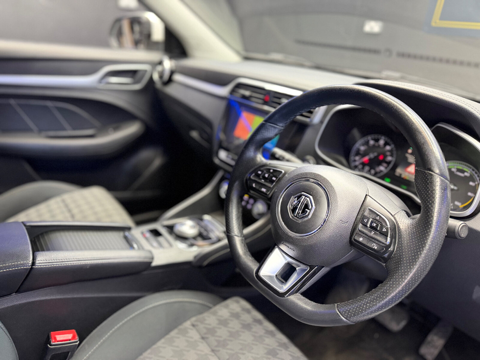 2020 MG ZS  €13,799