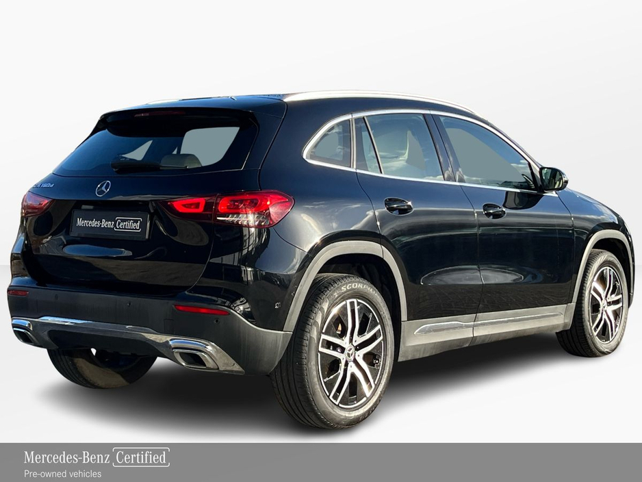 2022 Mercedes-Benz GLA Class - image 3