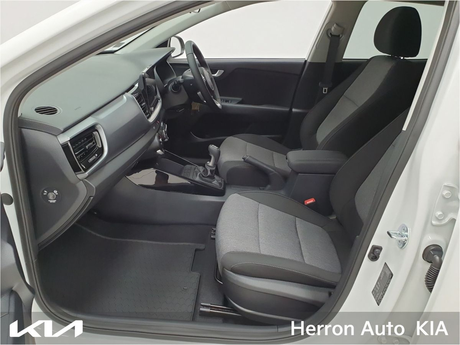 2025 Kia Stonic 1.0 100HP K2 PE €24,900