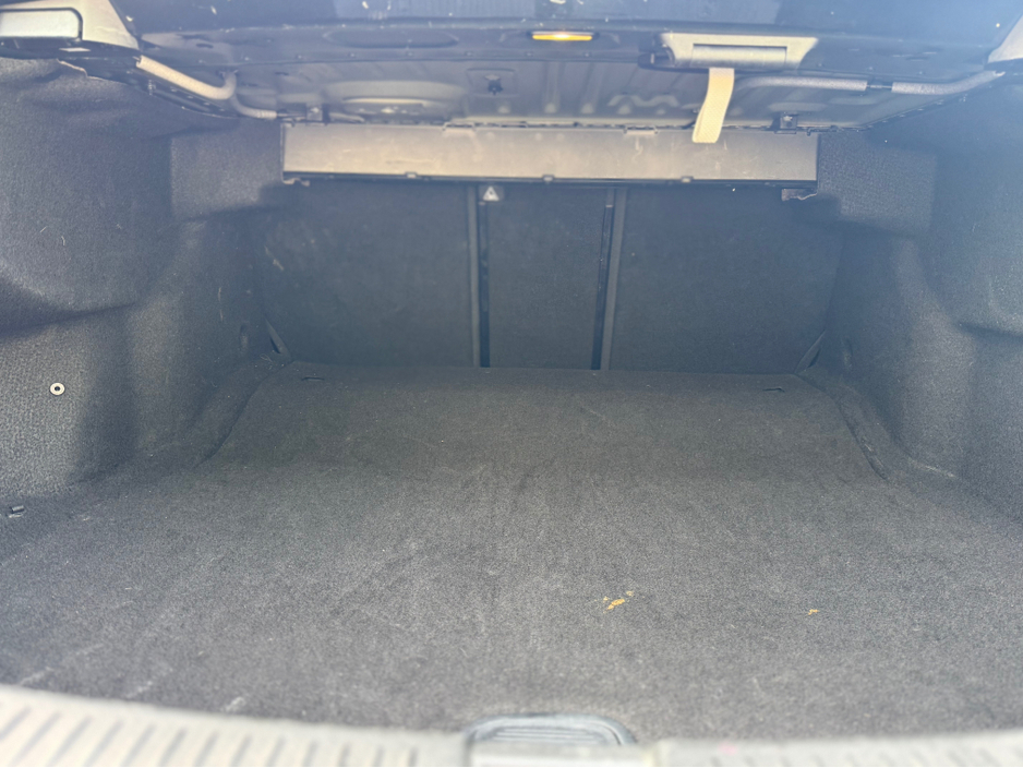 2019 Mercedes-Benz E Class - image 11