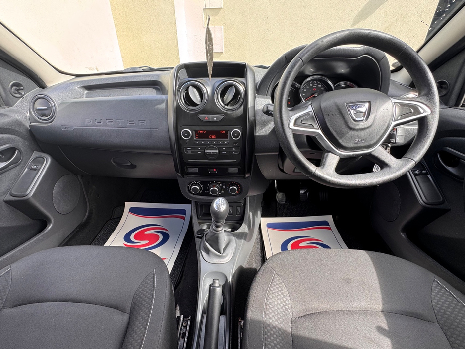 2018 Dacia Duster - image 6