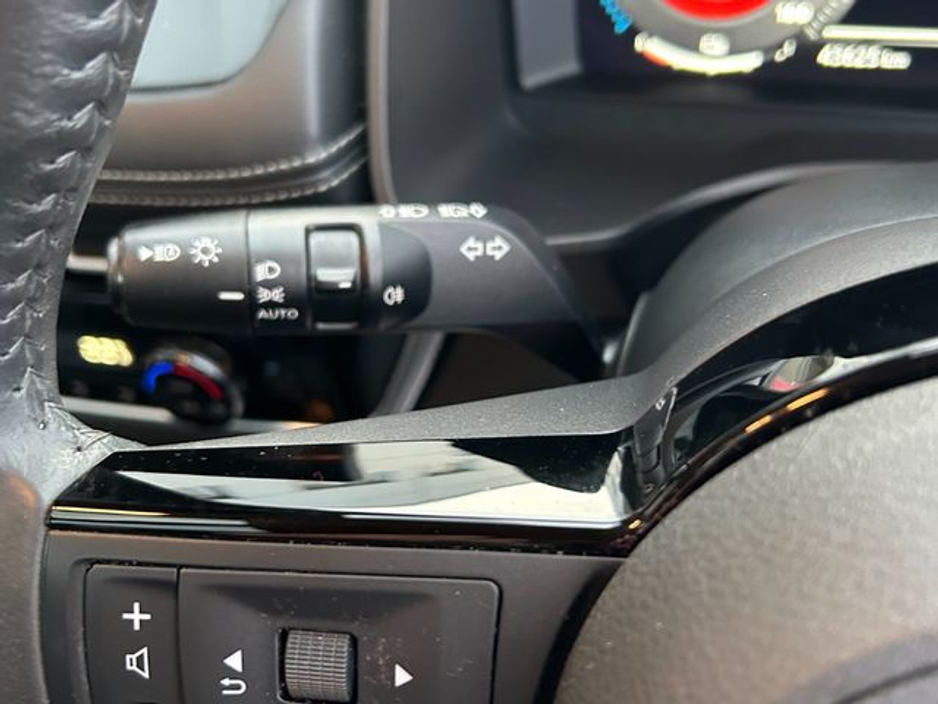 2023 Nissan X-Trail - image 24