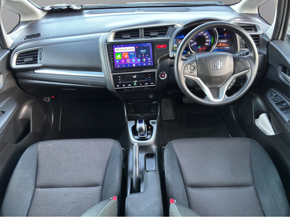 2016 Honda Fit - image 13
