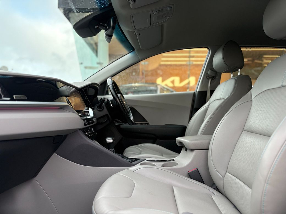 2020 Kia Niro Plug In Hybrid €21,995