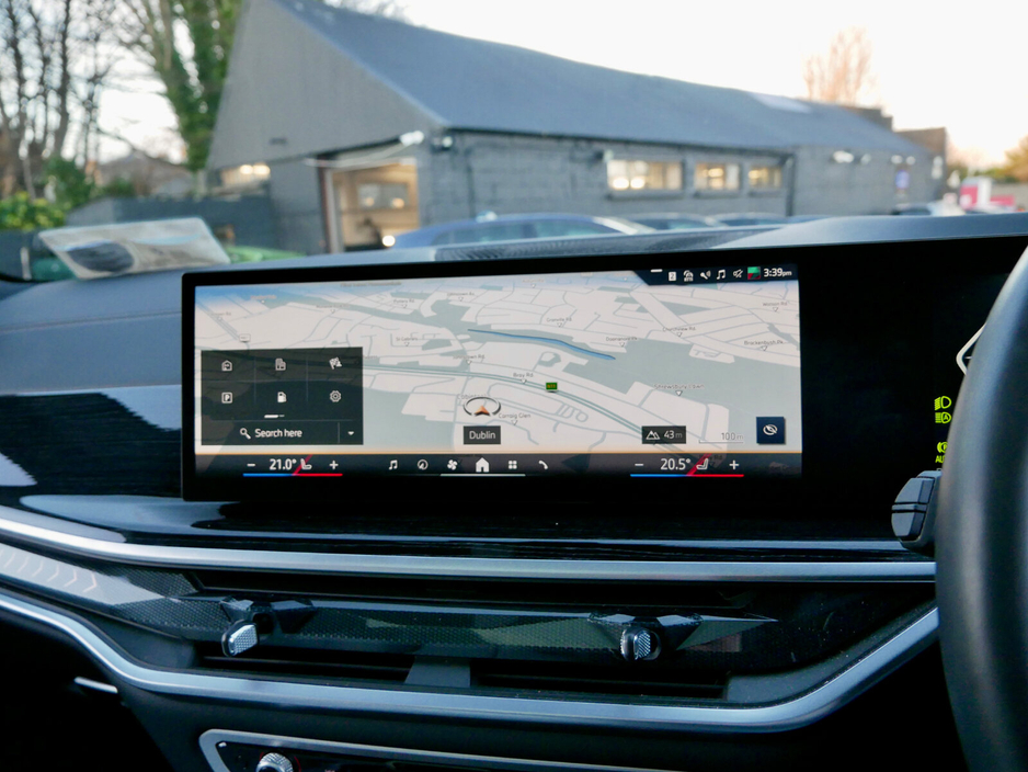 2025 BMW X5 xDrive50e M Sport €99,950