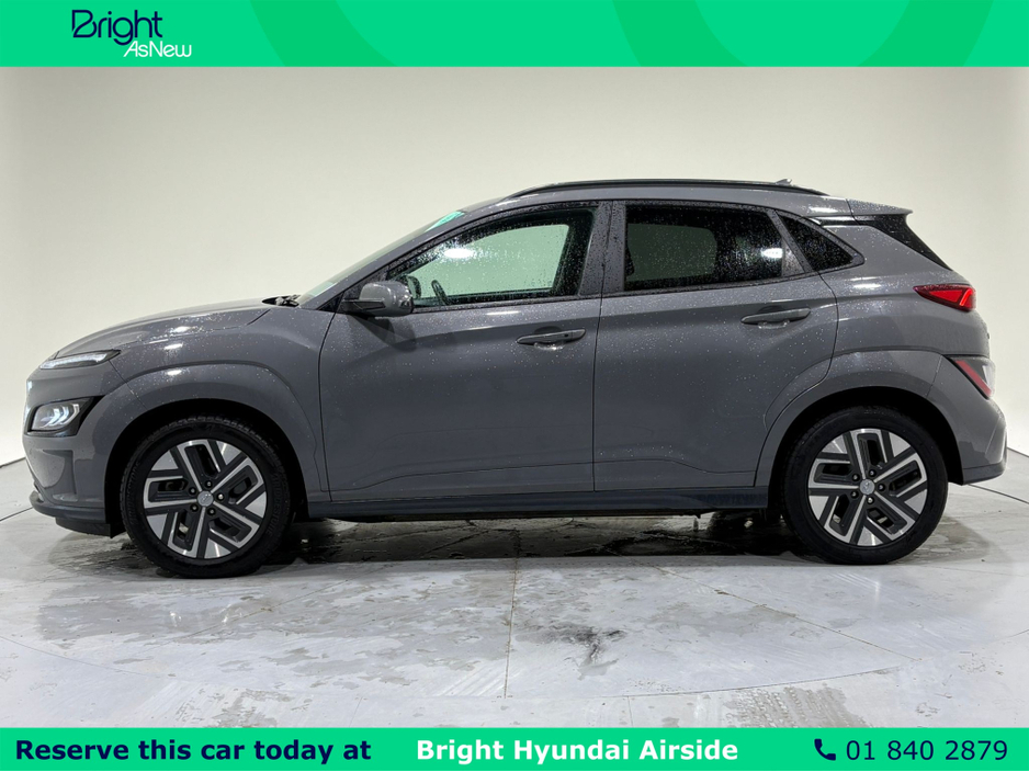 2022 Hyundai Kona - image 8