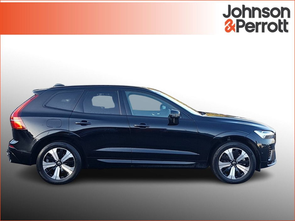 2023 Volvo XC60 - image 5