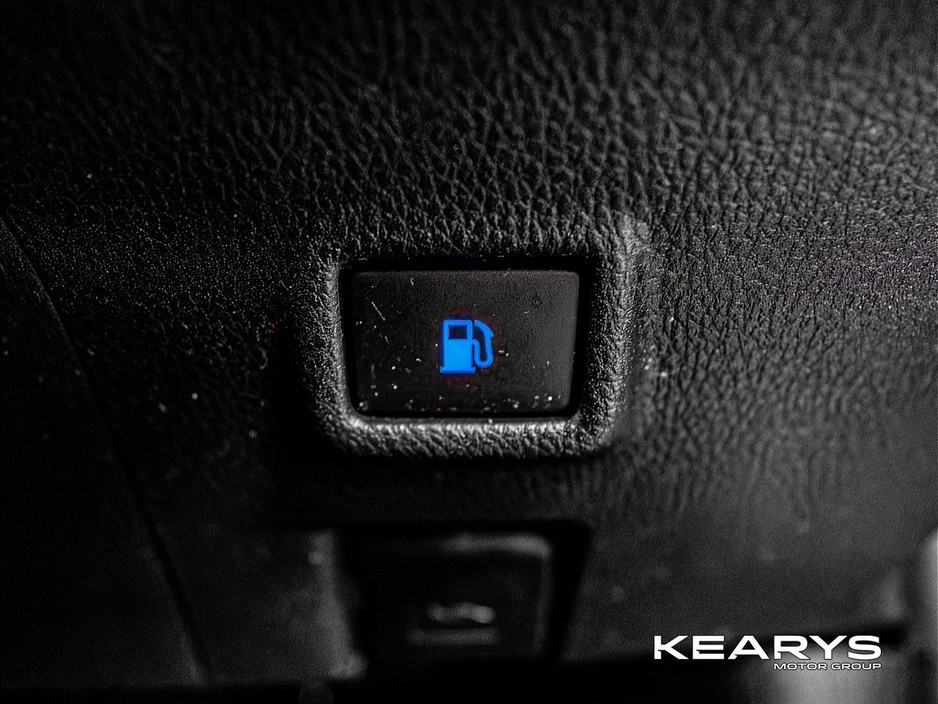 2019 Toyota C-HR - image 33