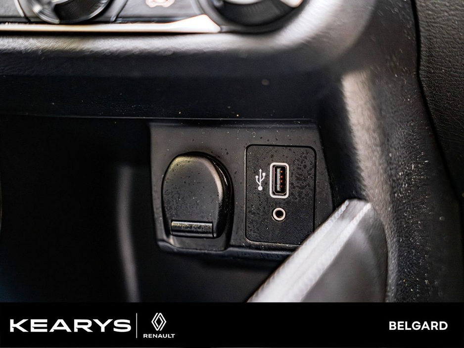 2021 Nissan Micra - image 17