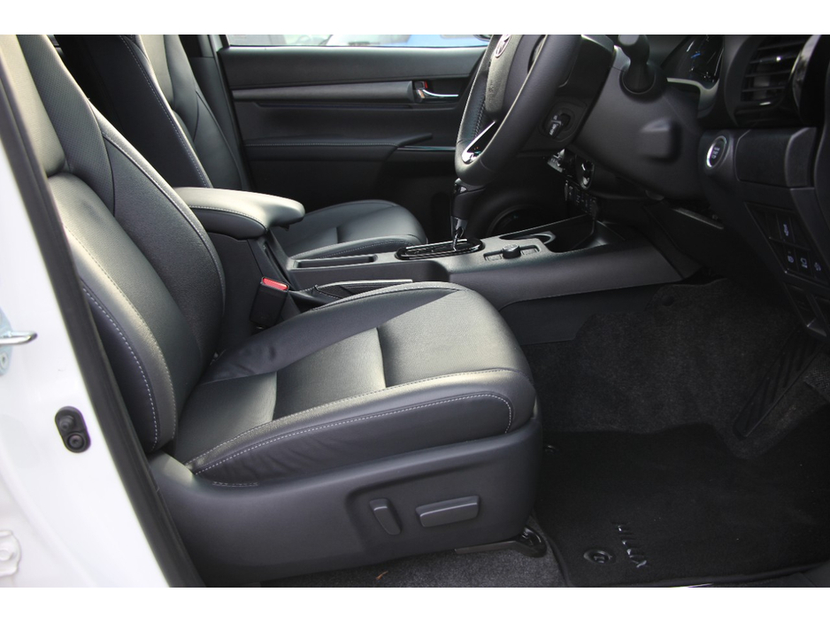 2026 Toyota Hilux - image 18