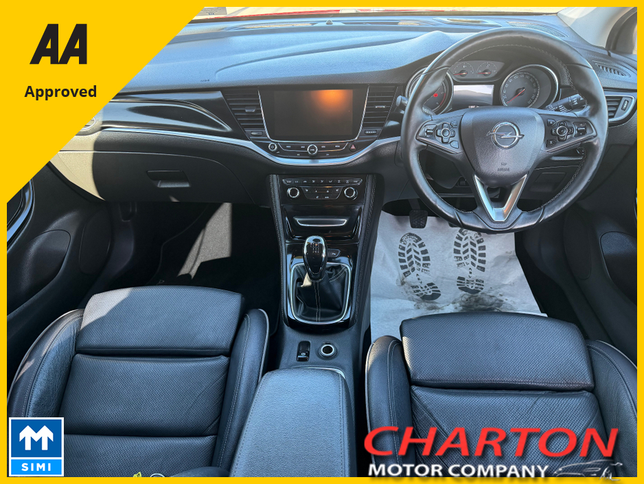 2016 Opel Astra - image 11