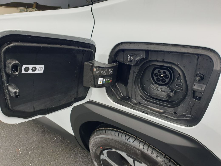 2026 Citroen C5 Aircross New e-C5 Aircross "Max" 520Km range €49,440